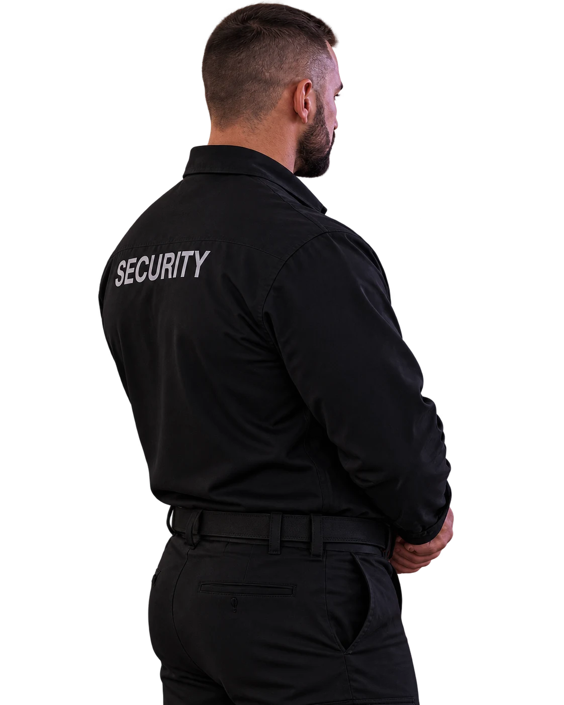 Pracovník ostrahy zezadu v černém oděvu s označením Security